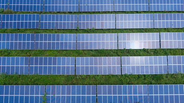 How to Leverage Community Solar Projects in Real Estate Developments?